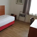Stadt-gut-hotel Zum Rathaus
