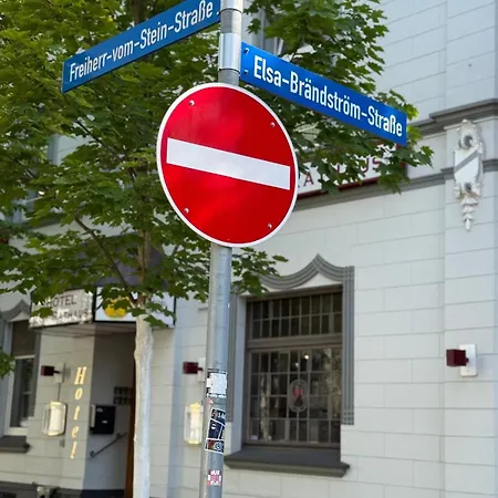 市政厅美城酒店