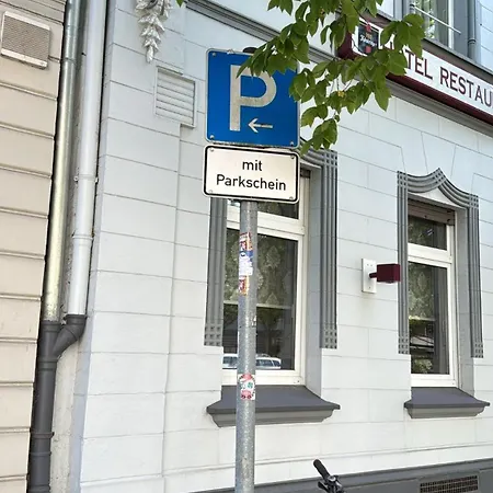 Stadt-gut-hotel Zum Rathaus 3*