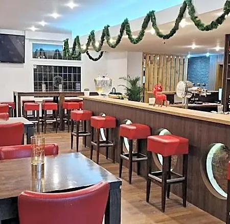 Stadt-gut-hotel Zum Rathaus 3*