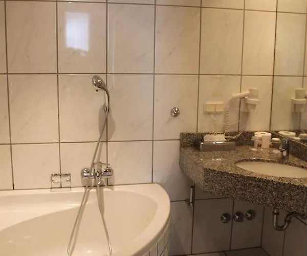 Hotel Stadt-gut-hotel Zum Rathaus Oberhausen (North Rhine-Westphalia)