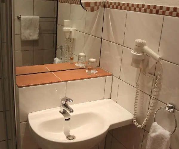 Stadt-gut-hotel Zum Rathaus Hotel 3*