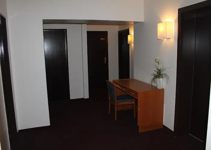 Stadt-gut-hotel Zum Rathaus