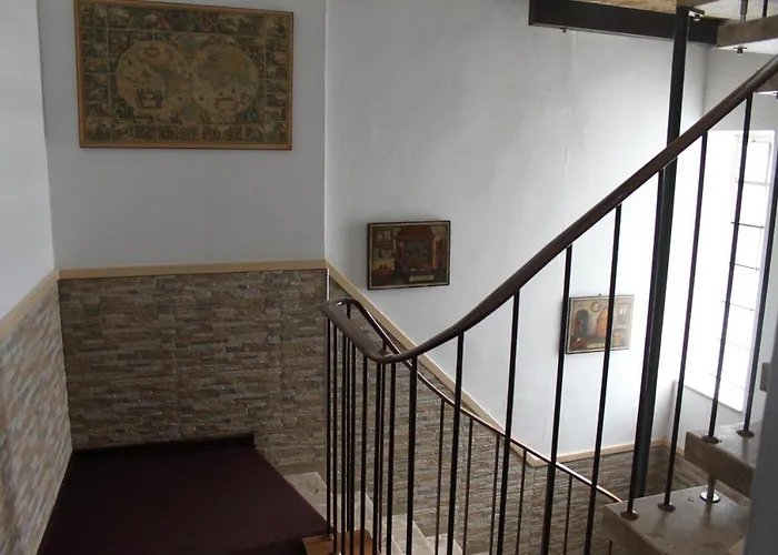 市政厅美城酒店